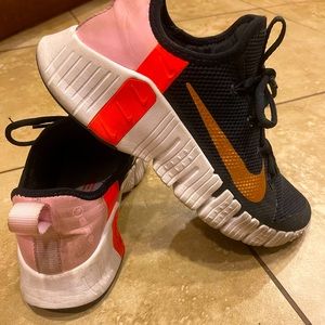 Womens Nike Metcon 3 shoes size 10
